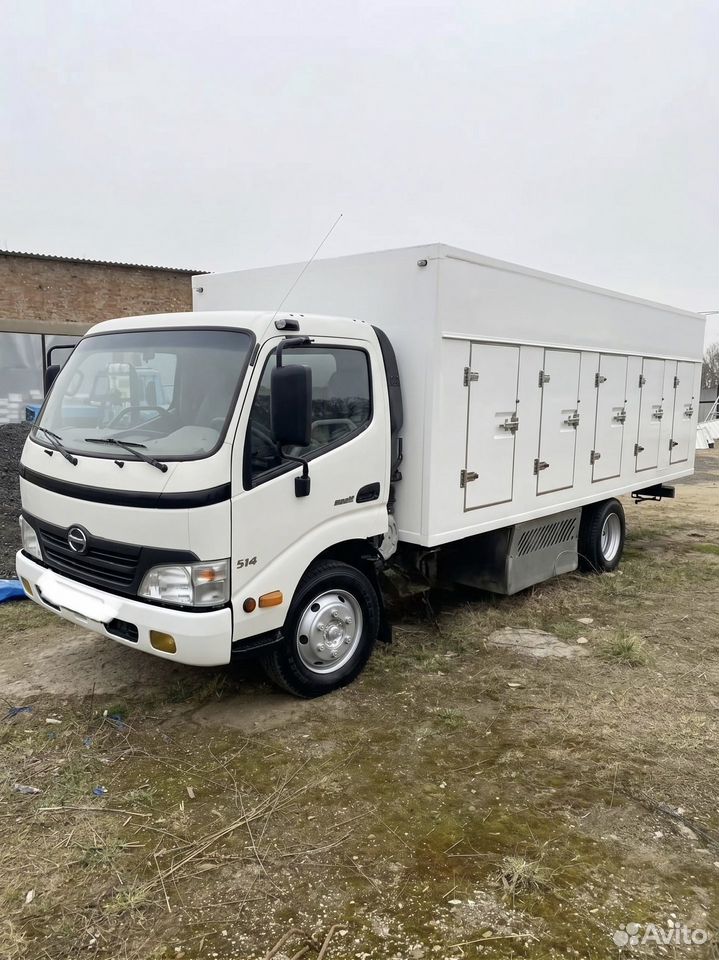 Рефрижератор 15 м³ СибЕвроВэн на Hino 300 (Dutro), 2011